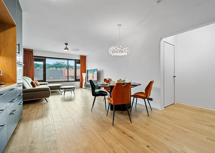 Apartament Karlin Diamond View & Garage Praga