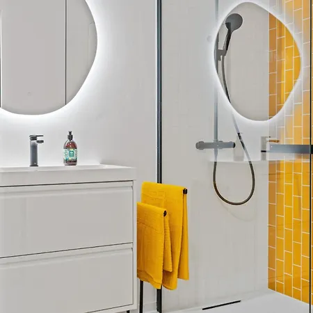 Karlin Diamond View & Garage Appartamento Praga
