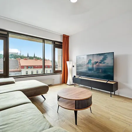 Appartamento Karlin Diamond View & Garage Praga