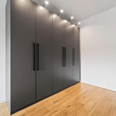 Karlin Diamond View & Garage *