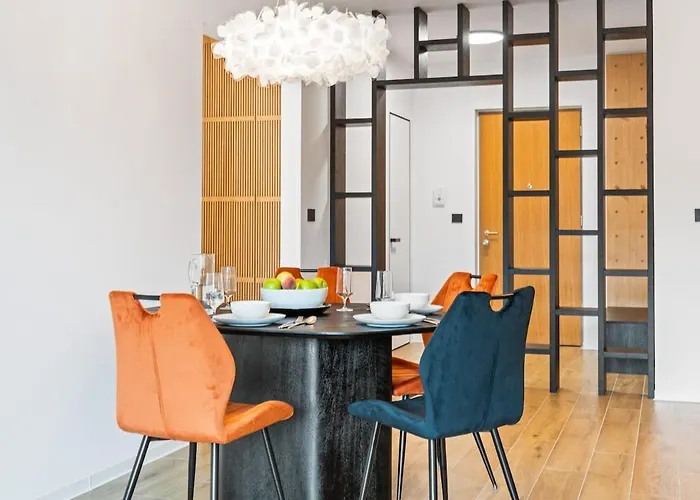 Karlin Diamond View & Garage *