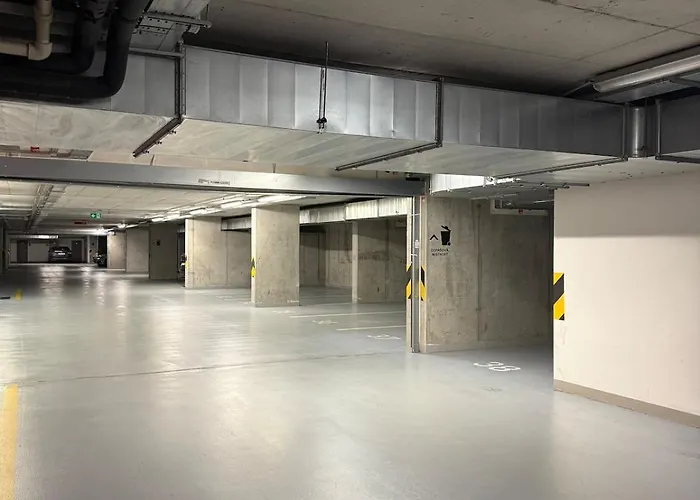 Karlin Diamond View & Garage