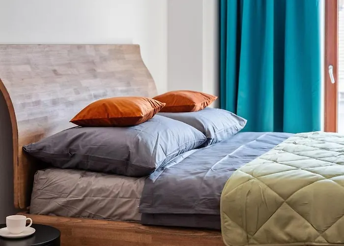 Apartment Karlin Diamond View & Garage Prague