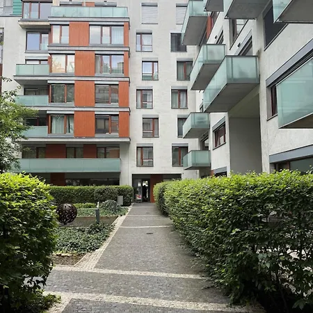 Lägenhet Karlin Diamond View & Garage Prag