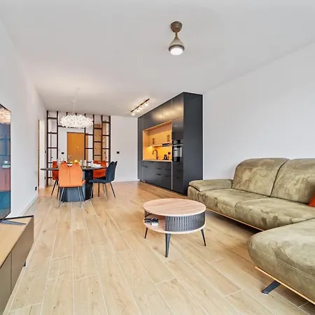 Apartman Karlin Diamond View & Garage *